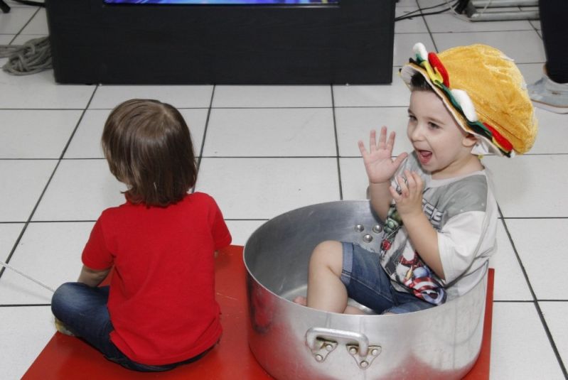 Aluguel de Salão para Festa Infantil Preços Baixos em Água Rasa - Salão de Festa Infantil na Chácara Califórnia