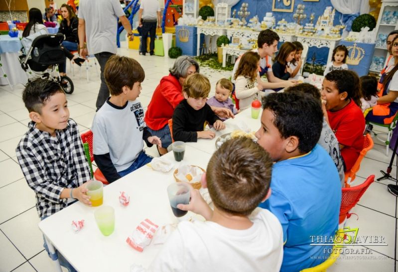 Buffet para Festa Infantil com Valores Acessíveis no Rio Grande da Serra - Orçamento Buffet Infantil