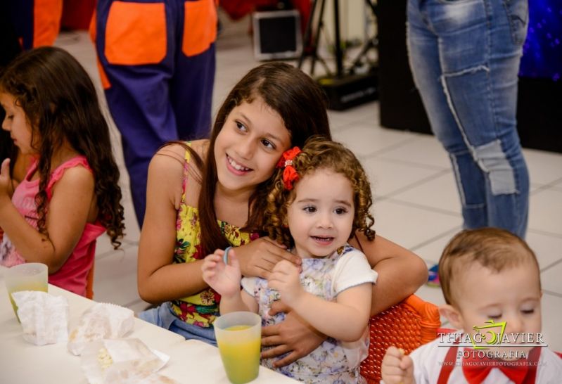 Buffet para Festas Infantis Preço na Vila Matias - Buffet Infantil Barato 