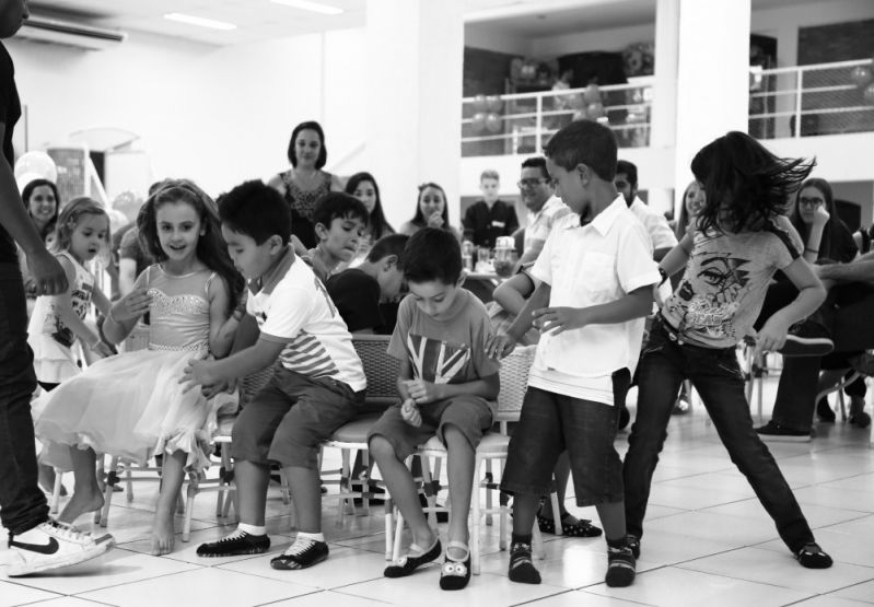 Buffets para Festa Infantil com Valor Baixo na Vila Araci - Espaço para Festa Infantil na Penha