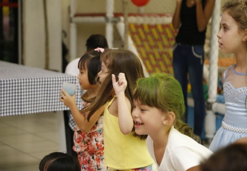 Buffets para Festa Infantil Preço Acessível no Tatuapé - Espaço para Festa Infantil na Penha