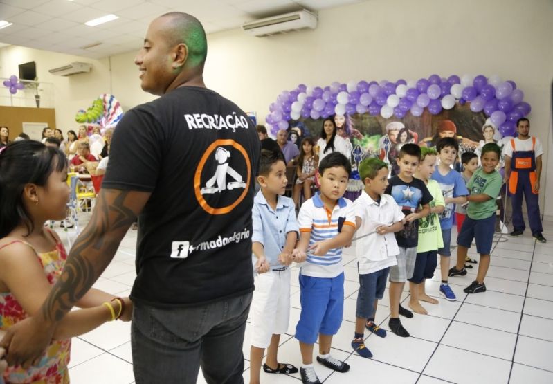 Buffets para Festa Infantil Valores Baixos em Ferraz de Vasconcelos - Espaço para Festa Infantil na Penha