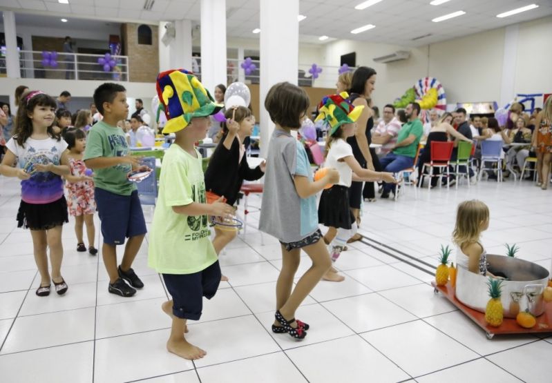 Buffets para Festas Infantis Melhores Preços na Vila Araci - Espaço para Festa Infantil na Chácara Califórnia