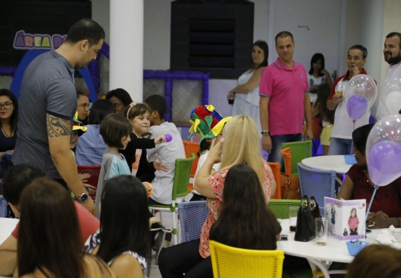 Buffets para Festas Infantis Preços em Taboão da Serra - Espaço para Festa Infantil na Chácara Califórnia