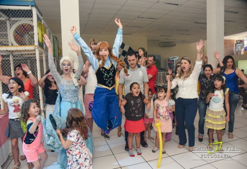 Espaços para Festas Infantis com Preços Baixos no Jardim Anália Franco - Orçamento de Festas Infantis