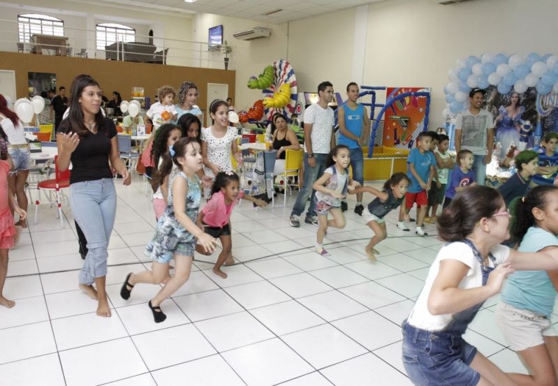 Locação de Buffet Infantil com Valor Acessível na Chácara Santo Antônio - Locação de Buffet Infantil