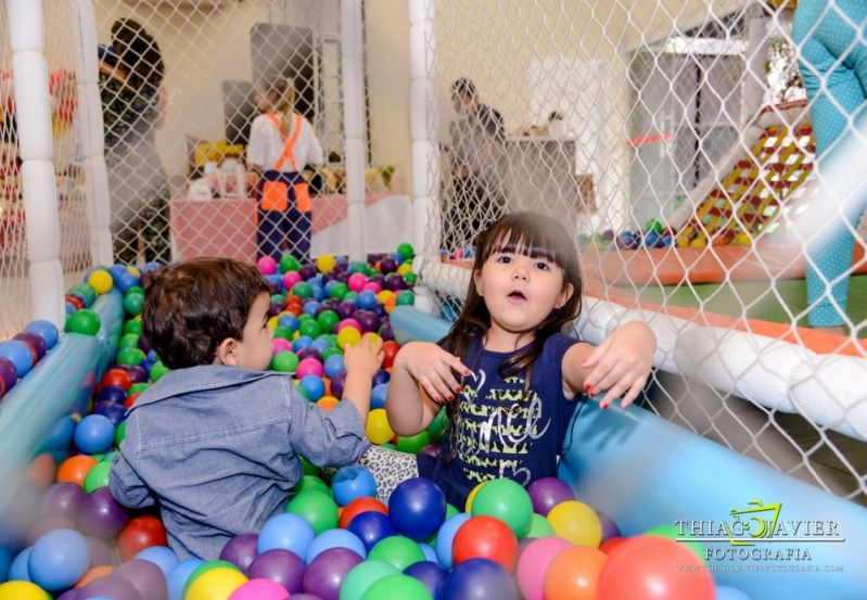 Locais para Festas de Aniversário Infantil Preço Acessível na Vila Embira - Casa de Festa Infantil na Chácara Califórnia