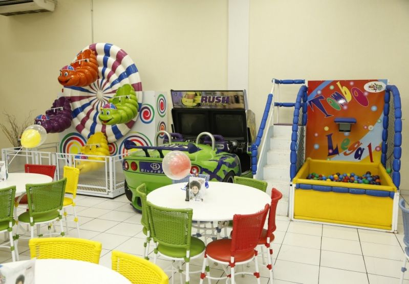 Salão para Festa Infantil com Valores Baixos na República - Salão para Festa Infantil