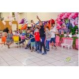 Buffet infantil alternativo com preços acessíveis em Itaquera